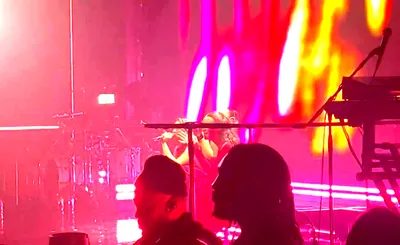 FLO