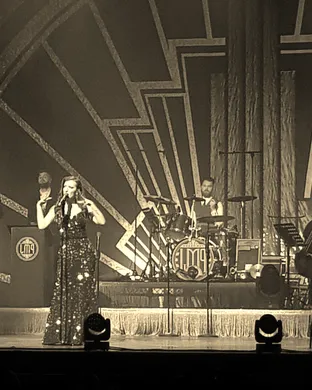 Scott Bradlee's Postmodern Jukebox